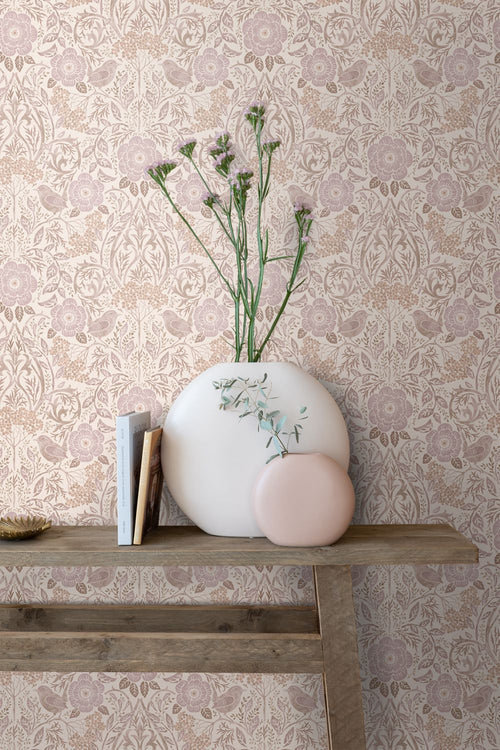 ESTAhome behang bloemen en vogels zand beige en lila paars - 53 cm x 10.05 m - 139829