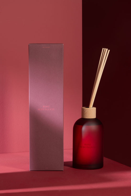 J-Line geurstokjes Accords Essentiels - Rose Seduisante - rood - 550 ml
