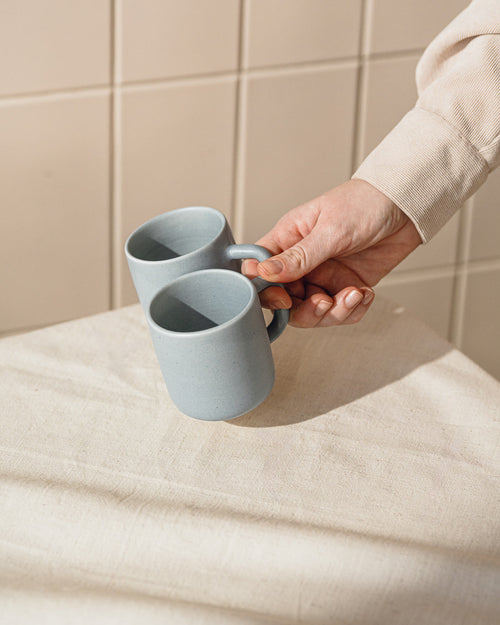 noo.ma Kubi Mug 140 ml - handgemaakte stoneware mok, babyblauw