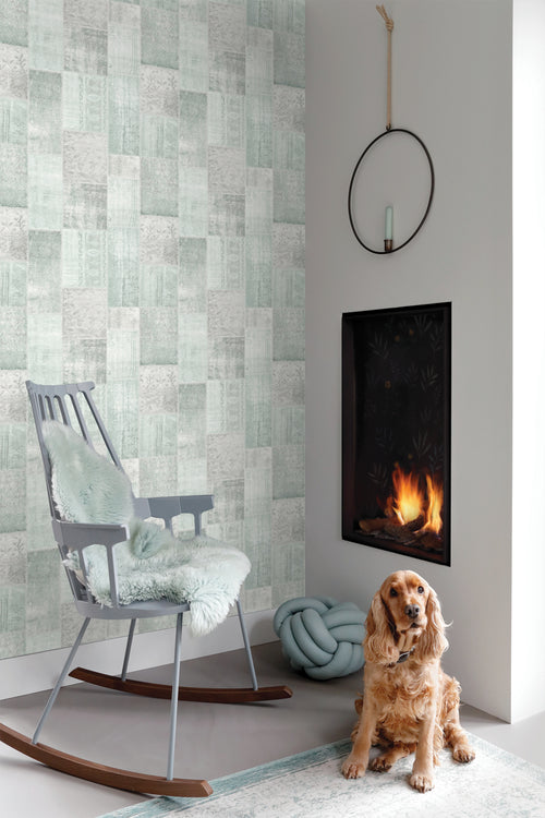 ESTAhome behang Marrakech kelim patchwork tapijt vergrijsd mintgroen - 53 cm x 10.05 m - 148650