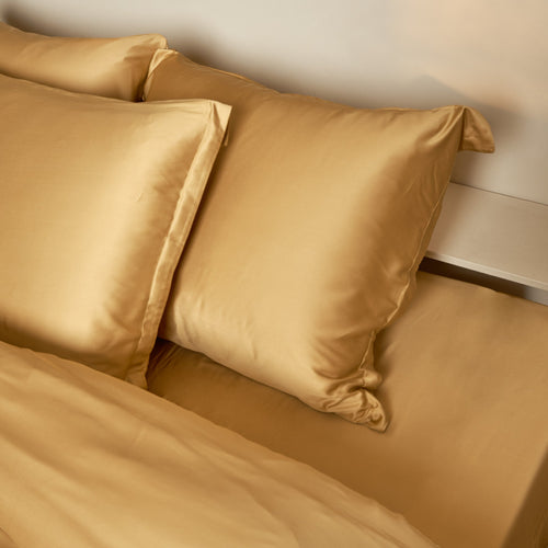 Coco & Cici - Bamboe Hoeslaken 140 x 200 cm - 2 Persoons Beddengoed - Okergeel - Elastiek Rondom - 100% Eco Bamboe