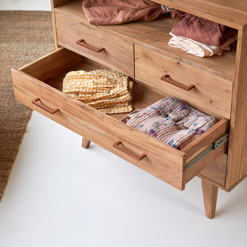 Tikamoon Kindercommode van massief acaciahout - Naturel - vtwonen shop