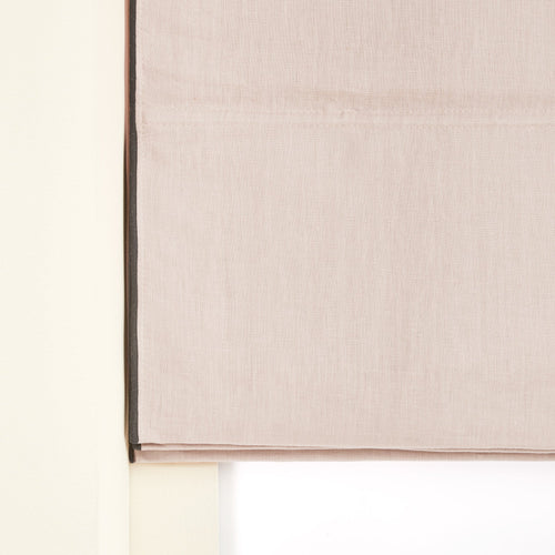 Madura Verduisteringsrolgordijn Carlina poederroze en zwarte hommel 60x220 cm