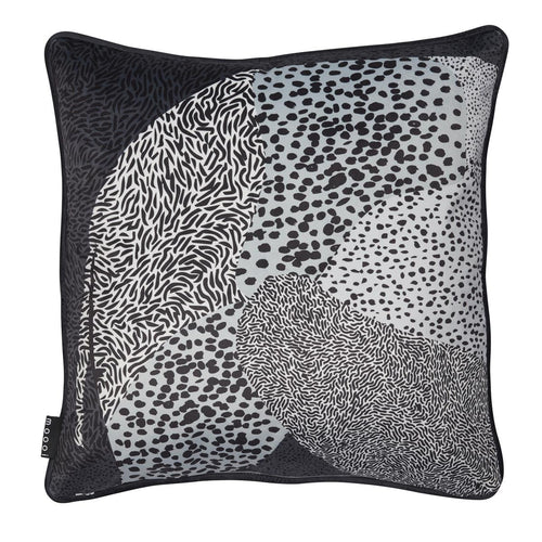 MOOOI decoratiekussen MO Dwarf Rhino - 50x50 / 20x20 Inch cm - zwart - vtwonen shop