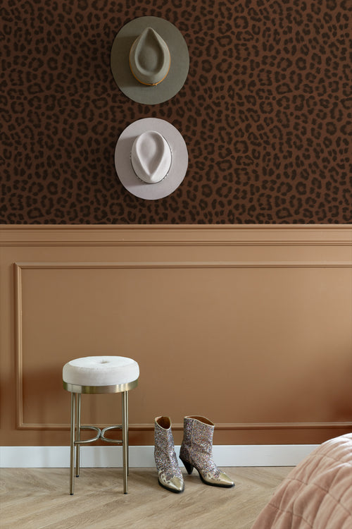 ESTAhome behang panterprint bruin - 50 x 900 cm - 131436 - vtwonen shop