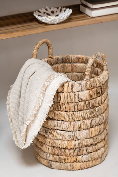 J-Line plaid Franjes Mousseline - katoen - lichtbeige - 130 x 180 cm - vtwonen shop