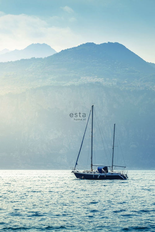 ESTAhome fotobehang zeilboot blauw - 186 x 279 cm - 158850 - vtwonen shop