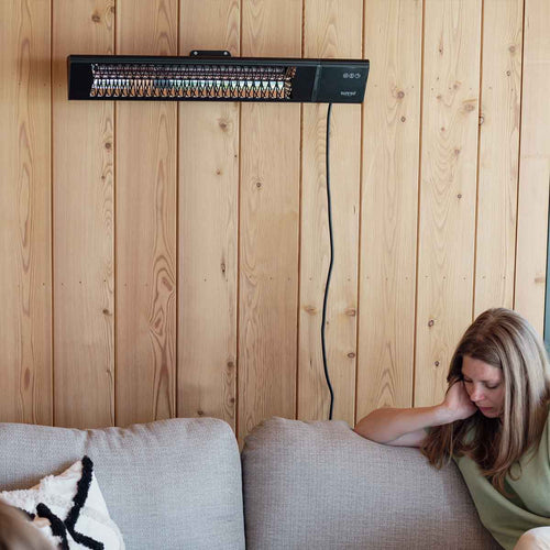 Sunred heater OutTrade Dark triangle smart muur heater 2500 Watt - vtwonen shop