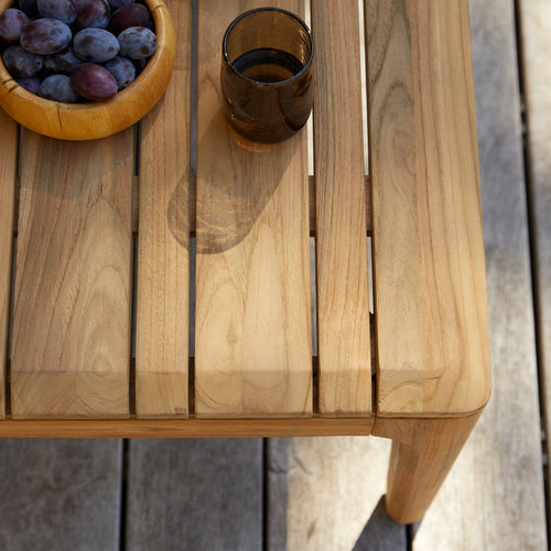 Tikamoon Lage tuintafel van gerecycled massief teak - Naturel