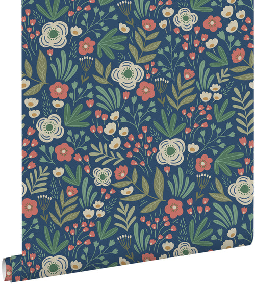 ESTAhome behang bloemetjes donkerblauw, groen en terracotta - 50 x 900 cm - 131071 - vtwonen shop