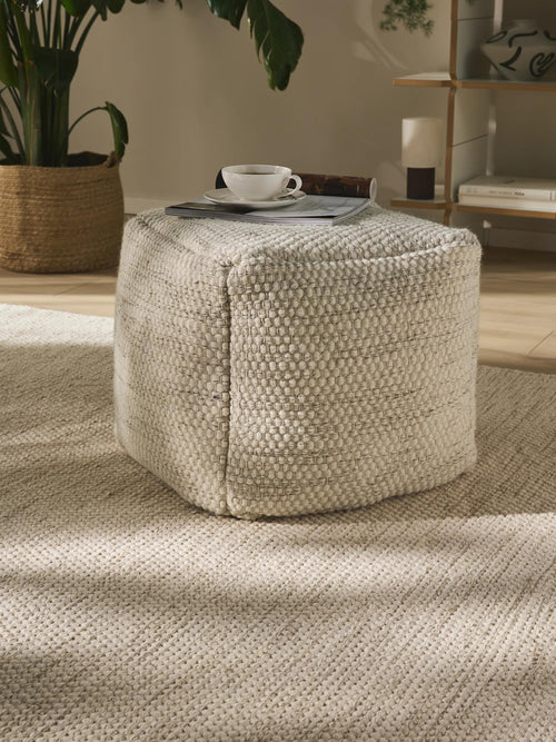 benuta handgemaakte wollen poef Rocco - crème - 45x45x45 cm