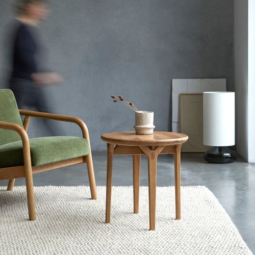 Tikamoon Massief eiken bijzettafeltje - Naturel - vtwonen shop