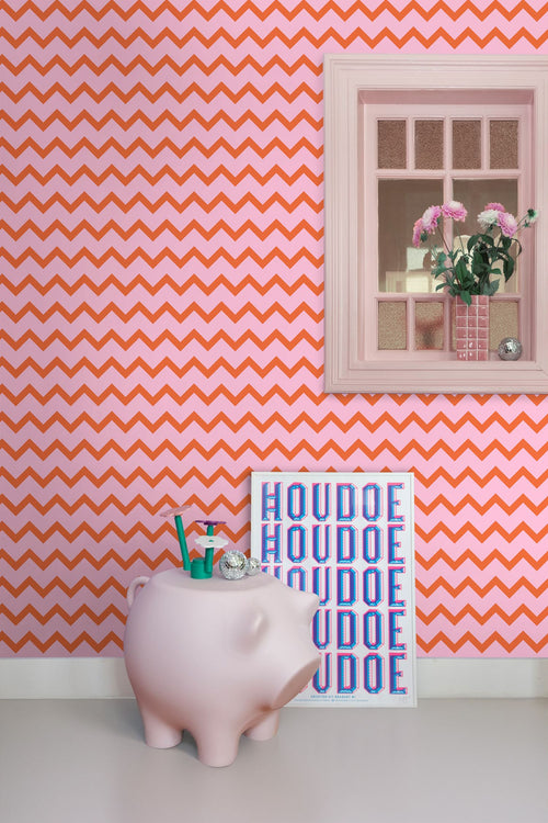 ESTAhome behang zigzag motief oranje en roze - 50 x 900 cm - 131486