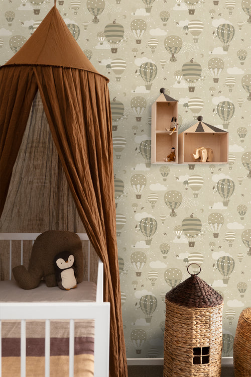 ESTAhome behang luchtballonnen olijfgroen - 50 x 900 cm - 131343 - vtwonen shop