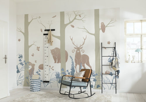 Sanders & Sanders fotobehang bos dieren blauw, beige en zandkleurig - 400 x 280 cm - 611721 - vtwonen shop