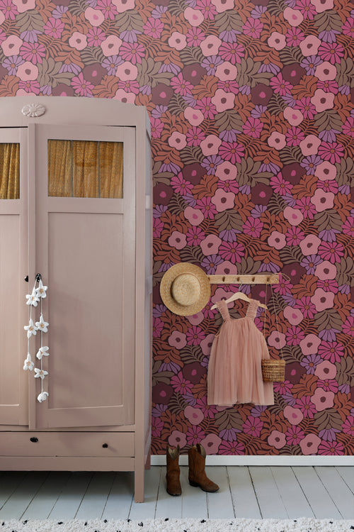 ESTAhome behang bloemen in Matisse stijl roze, paars en terracotta - 50 x 900 cm - 131136 - vtwonen shop