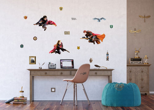 Sanders & Sanders muursticker Harry Potter grijs en rood - 85 x 65 cm - 601358