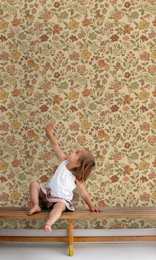 ESTAhome behang bloemetjes okergeel en donker beige - 50 x 900 cm - 131320 - vtwonen shop