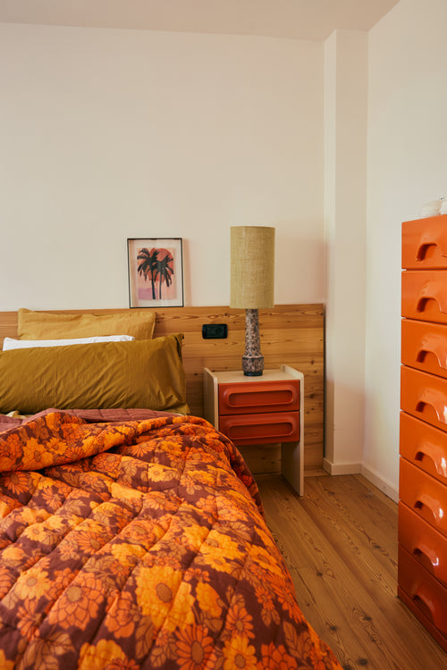 HKLIVING nachtkast Space – oranje/creme - vtwonen shop