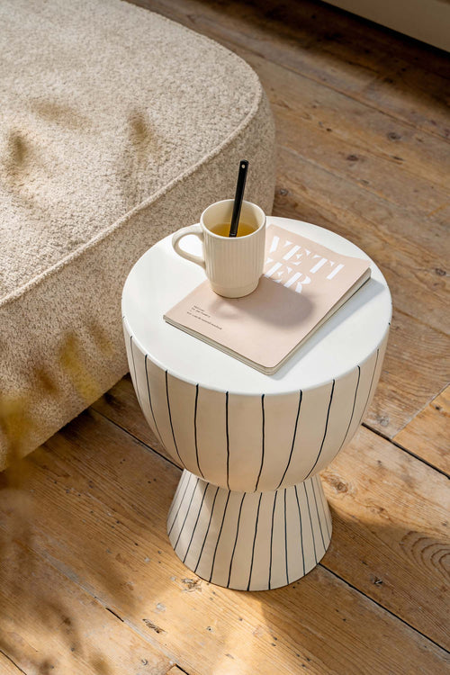 vtwonen Bijzettafel - Gestreept - Tafel van Metaal - Donkerblauw - 35,5x46cm