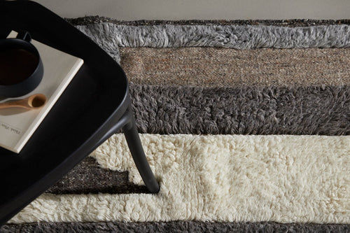 Rebellenclub Vloerkleed Dorato - 350 x 250 cm - Bruin - vtwonen shop