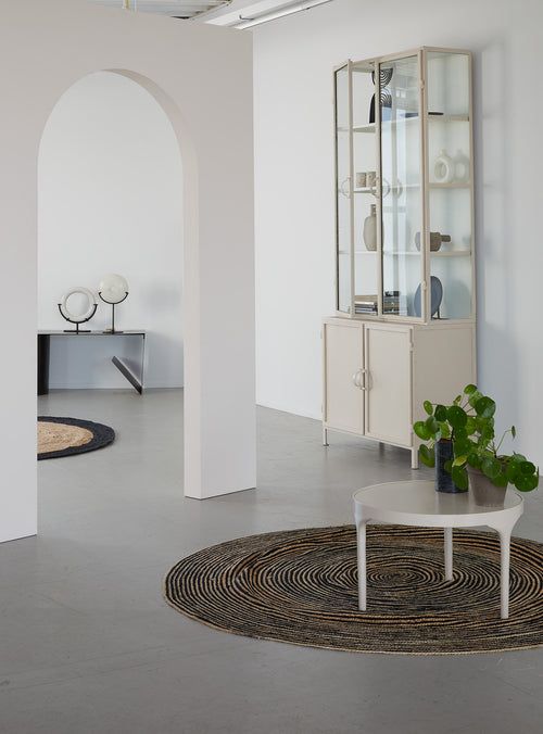 New Routz Vitrinekast Detroit Small zand - vtwonen shop