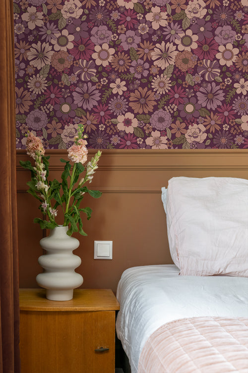 ESTAhome behang retro bloemen aubergine paars - 50 x 900 cm - 131638 - vtwonen shop