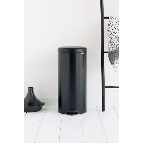 Brabantia NewIcon Pedaalemmer, 30 liter, kunststof binnenemmer 235863 - Matt Black
