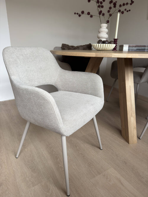 WOOOD eettafel Rhonda - Eiken - Naturel & eetkamerstoelen Jenny - Stof - Naturel - 75x129x129/80x58x58