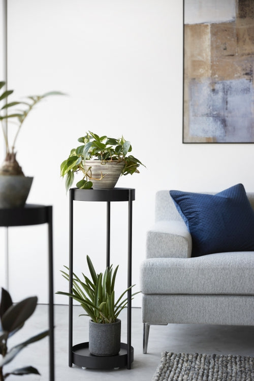 CStern Bloemenrek met wielen, metalen bloemenstandaard, 2 verdiepingen bloementrap, zwart plantenrek, plantentrap, bloemenbank, plantenstandaard, bloemengestel, plantenrek voor binnen buiten tuin CStern Bloemenrek met wielen, metalen bloemenstandaard, 2 verdiepingen bloementrap, zwart plantenrek, plantentrap, bloemenbank, plantenstandaard, bloemengestel, plantenrek voor binnen buiten tuin
