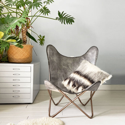 Malagoon kussen Triangle - grijstinten - 50x50cm 100% wool