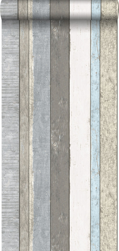 Walls4You behang verweerde houten planken grijs, blauw en beige - 53 cm x 10.05 m - 935286 - vtwonen shop