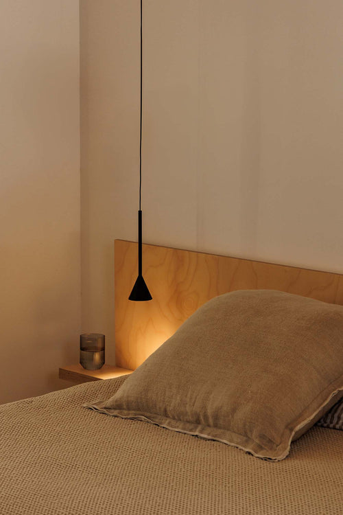 Faro Anna Slanke hanglamp zwart 2700K