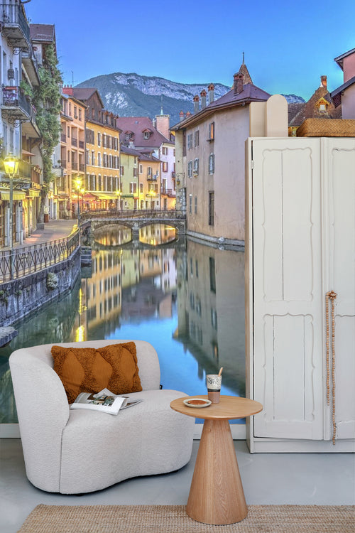 Sanders & Sanders fotobehang stadsgezicht blauw, geel en roze - 375 x 270 cm - 600543