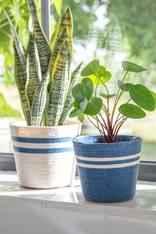 J-Line bloempot Gestreept - papier - wit/blauw - small - set van 2