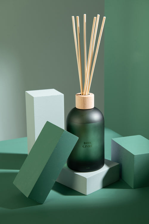 J-Line geurolie + stokjes Accords Essentiels - bois givré - groen - 550 ml - vtwonen shop