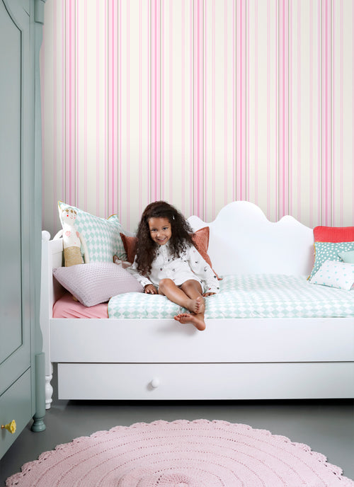ESTAhome behang strepen licht roze en beige - 53 cm x 10.05 m - 138806
