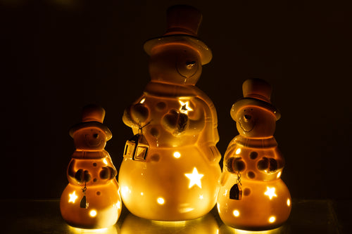 J-Line figuur Sneeuwman - porselein - ecru - large - LED lichtjes - vtwonen shop