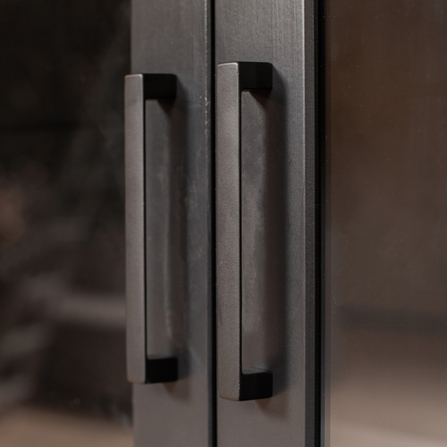 WOOOD vitrinekast Bonk - Grenen - Zwart - 160x103x37 - vtwonen shop