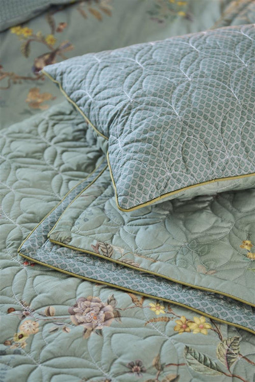 Pip Studio decoratiekussen Autunno Quilted - 45x70 cm - licht blauw - vtwonen shop