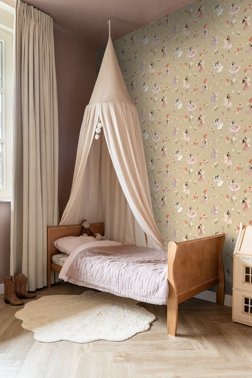 ESTAhome behang elfjes roze en groen - 50 x 900 cm - 131340 - vtwonen shop