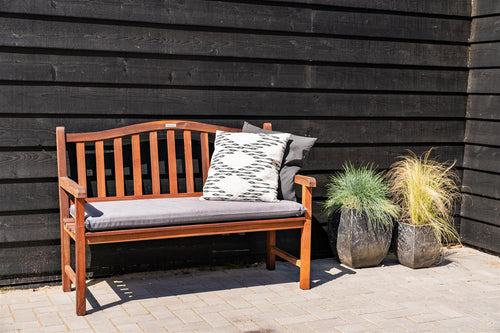 MaximaVida tuinbank Rainbow 130 cm geolied - uit exclusief mahoniehout - vtwonen shop