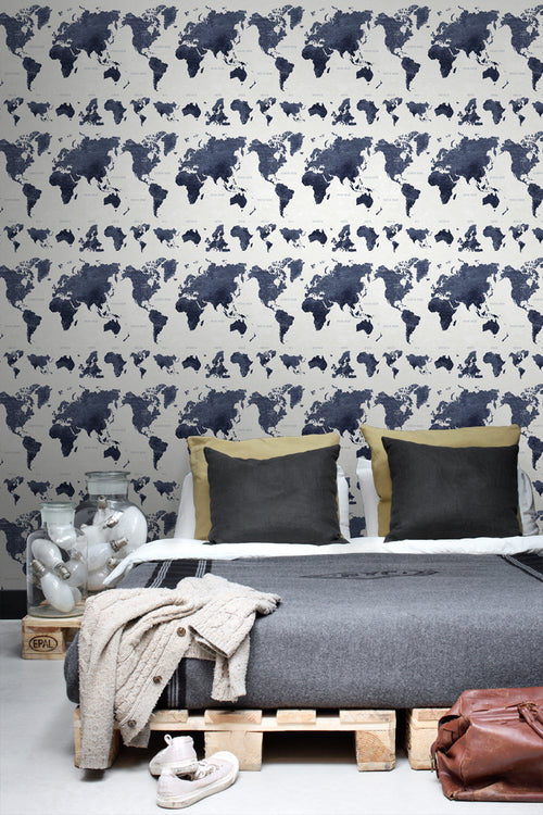 ESTAhome behang vintage wereldkaarten donkerblauw - 53 cm x 10.05 m - 138972
