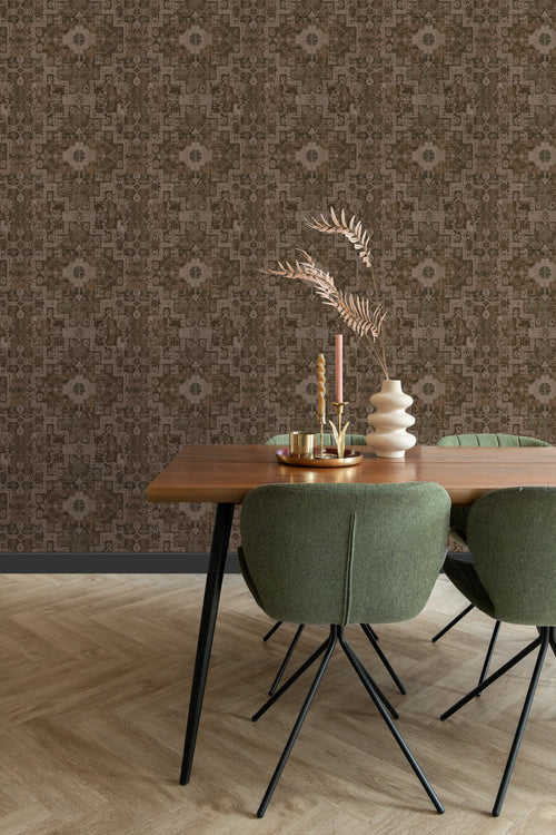 ESTAhome behang oosters kelim tapijt bruin - 50 x 900 cm - 131360 - vtwonen shop