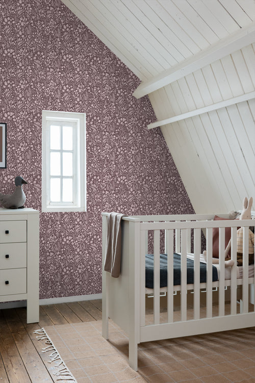 ESTAhome behang bloemetjes aubergine paars - 50 x 900 cm - 131254 - vtwonen shop