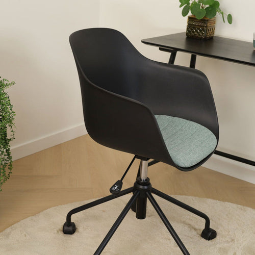 Nolon Nout-Liz Bureaustoel Zwart - Zacht Groen Kussen - Zwart Onderstel - vtwonen shop