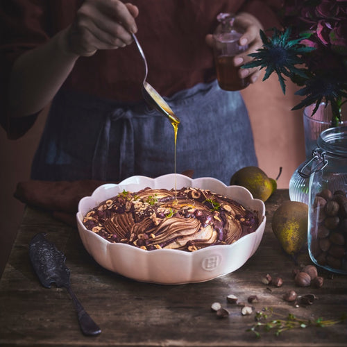 Emile Henry Madeleine Schaal rond gegolfd - Ø270mm - H 65mm - Argile - vtwonen shop