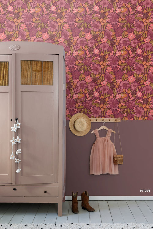 ESTAhome behang bloemen paars, groen en roze - 50 x 900 cm - 132199