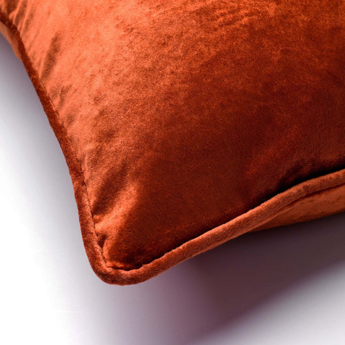 CHLOE | sierkussen 50x50 cm | Potters Clay | oranje | Hoii | met duurzame kussenvulling