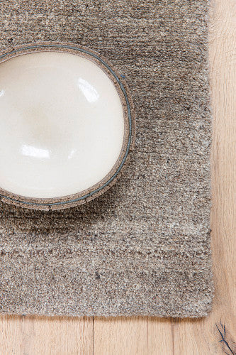 Vloerkleed MOMO Rugs Middle Grey 418/001/103 140x200 cm